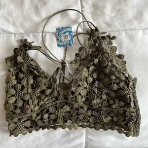 NWT FREE PEOPLE BRALETTE